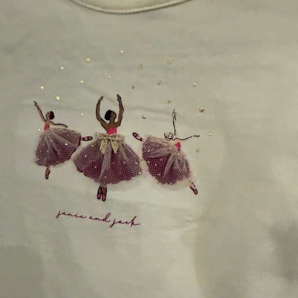 Janie and Jack • 2T • Long Ruffle Sleeve Ballerina Tee with appliqué detail - Picture 4 of 8